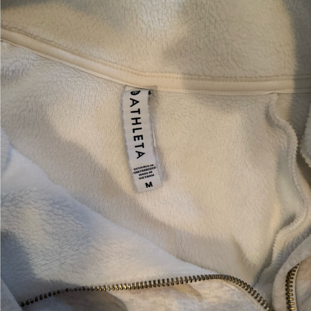 Athleta Cozy Karma Asym Pullover, a funnel neck sweatshirt with Gold Zipper - Picture 5 of 5